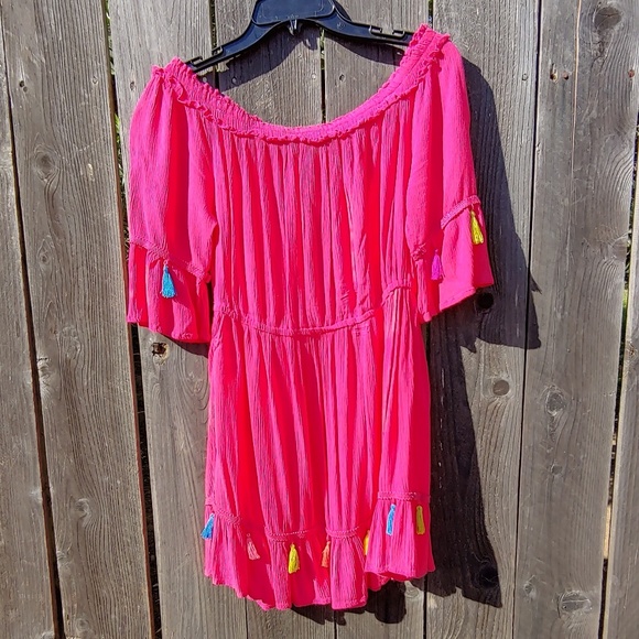 Forever 21 Tops - Off the shoulder pink Bono Style top